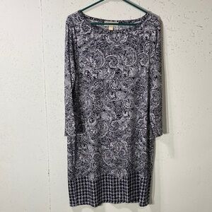 Michael Kors Black and White Long Sleeve Paisley Shift Dress